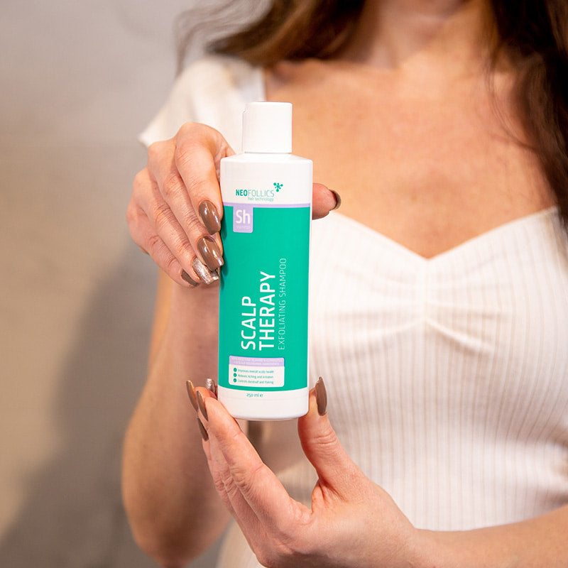 Neofollics Scalp Therapy Exfoliating Shampoo