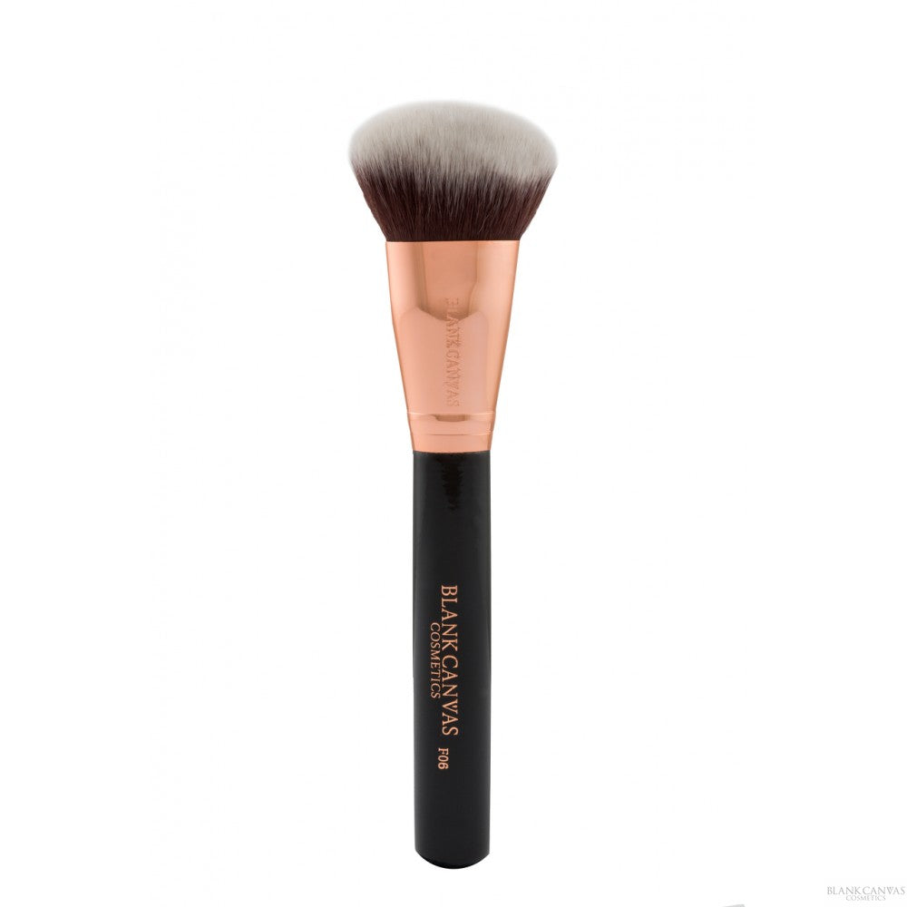 BC F06 Bevelled Foundation/Contour Brush