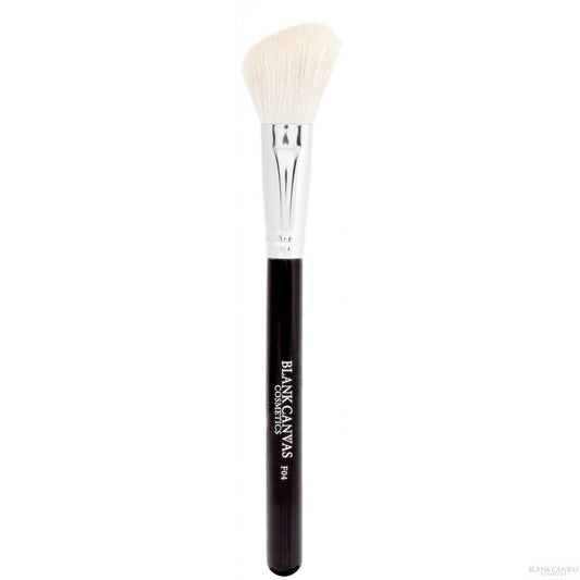 BC F04 Contour/Blush Brush