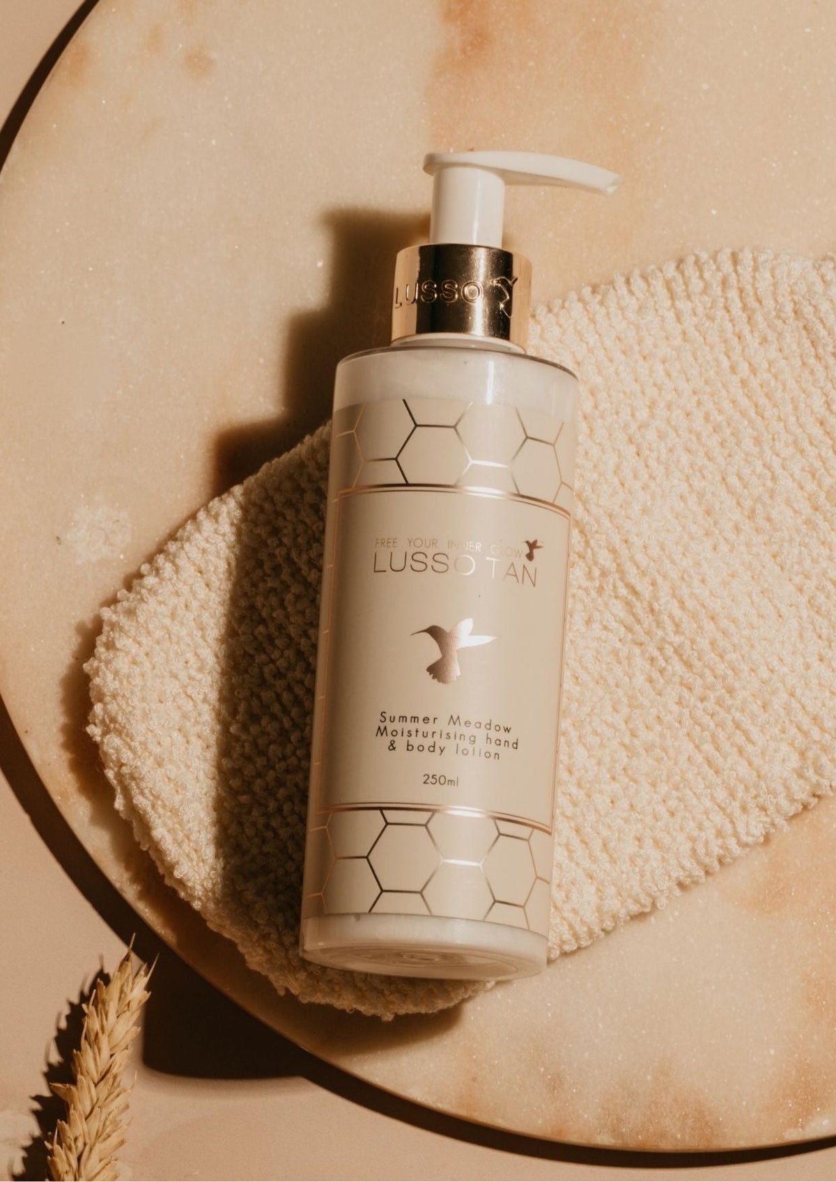 Lusso Tan Summer Meadows Hand & Body Lotion