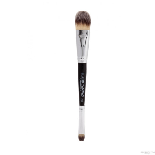 BC F02 Foundation/concealer brush
