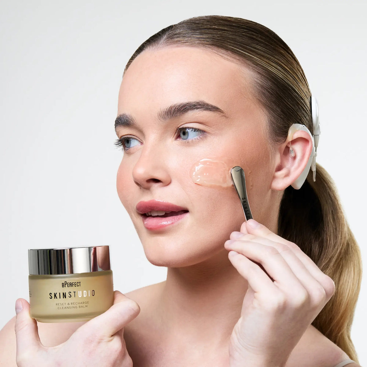 Skin Studio Reset & Recharge Cleansing Balm