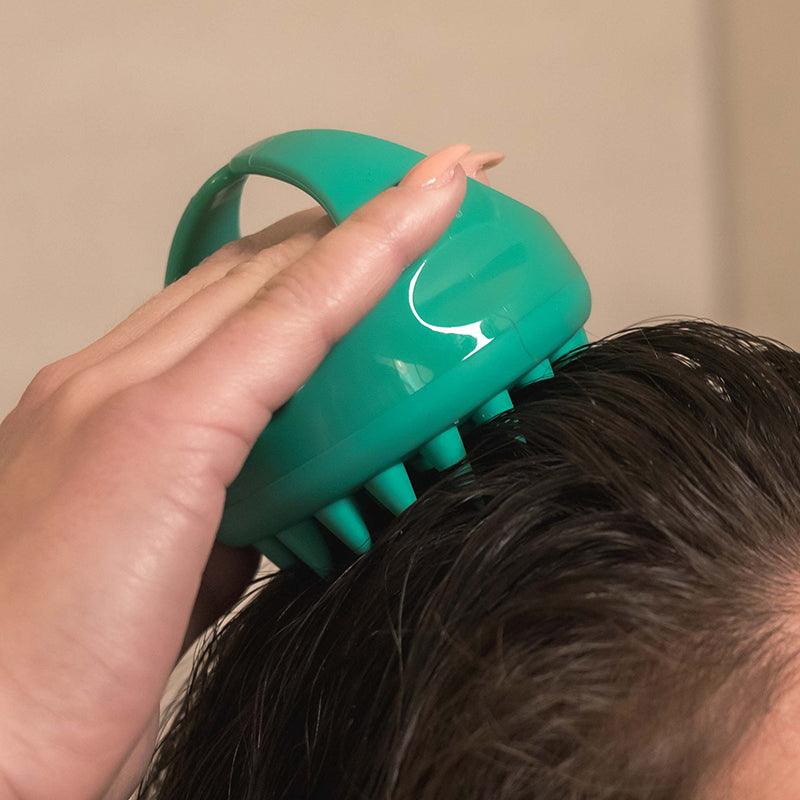 Neofollics Scalp Massaging Shampoo Brush